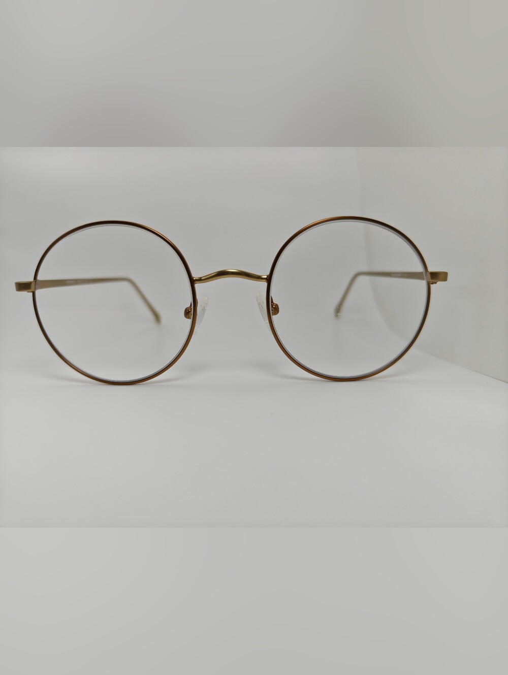 Synapse. Gold Round Metal Copper Front, Gold Body.